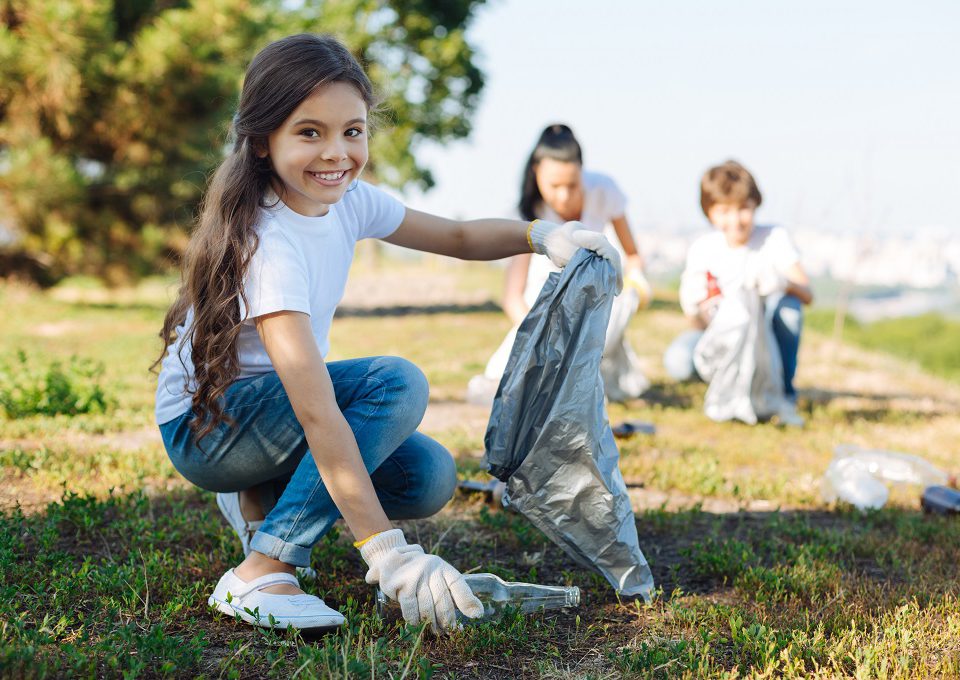 Glass waste recycling